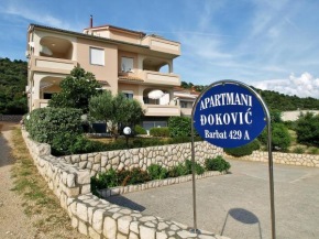 Отель Apartments Đoković  Раб